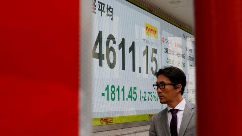 Shares, bonds rally as markets await signals for Fed rates
