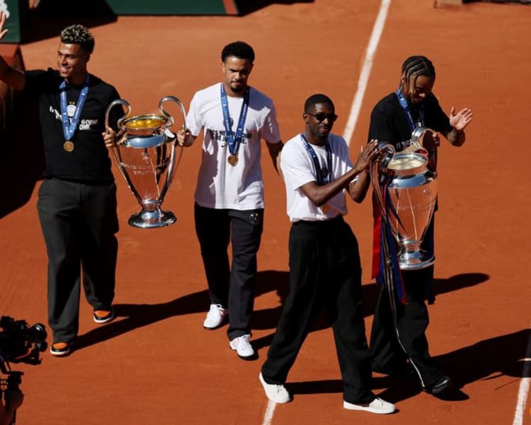 PSG players celebrate Champions League back-to-back titles with French Open crowd