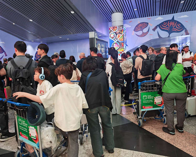 Hours-long baggage delays at Malaysia’s KLIA as transport minister warns against lapses