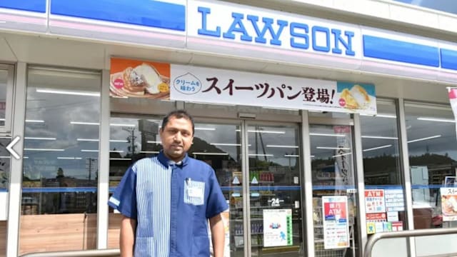 从兼职到经营三家便利店 斯里兰卡男子扎根日本