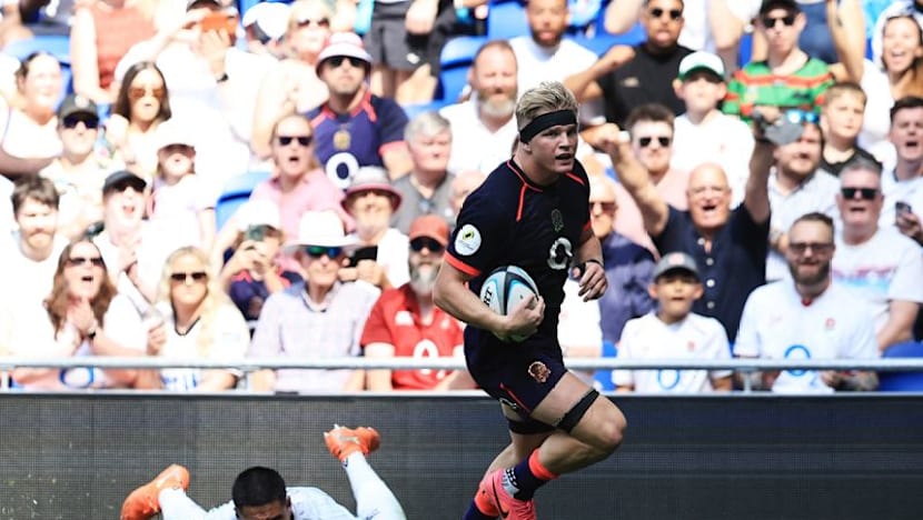 England coach under pressure to put Pollock into starting lineup