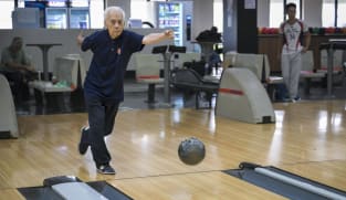 'Never too old to do the things that you love': Despite vision loss, this 93-year-old bowler keeps going