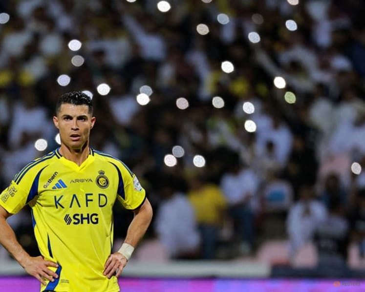 Ronaldo eyes 1,000-goal 'icing on the cake' as Portugal begin new era