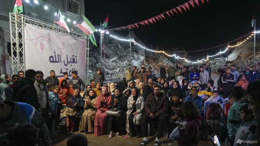 Israel and Hamas diverge over ceasefire as first phase expires Israel and Hamas diverge over ceasefire as first phase expires