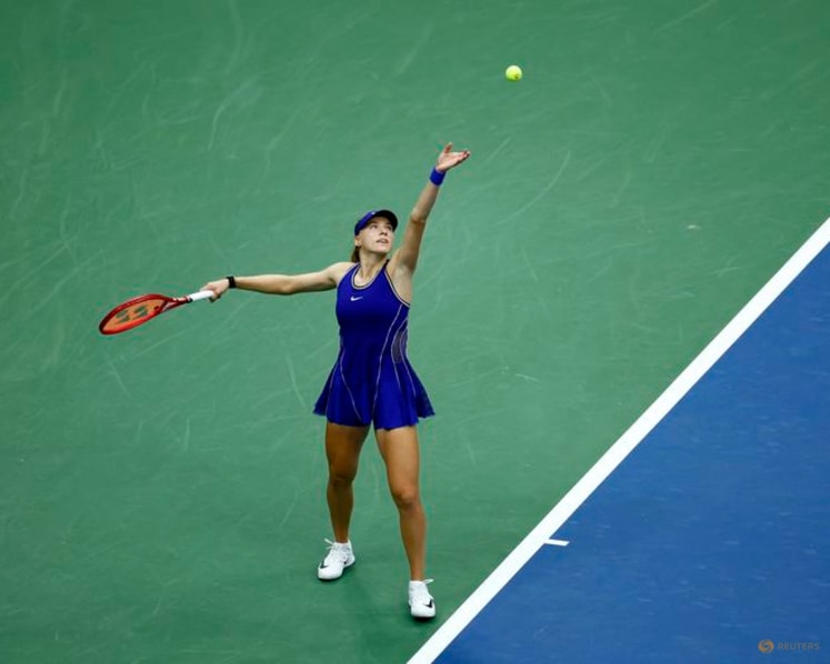 Keys and Fritz cruise as rain disrupts outdoor US Open play