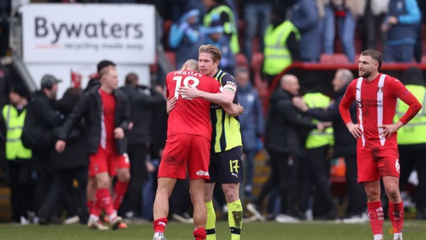Manchester City survive huge Cup scare to beat Leyton Orient in FA Cup Manchester City survive huge Cup scare to beat Leyton Orient in FA Cup