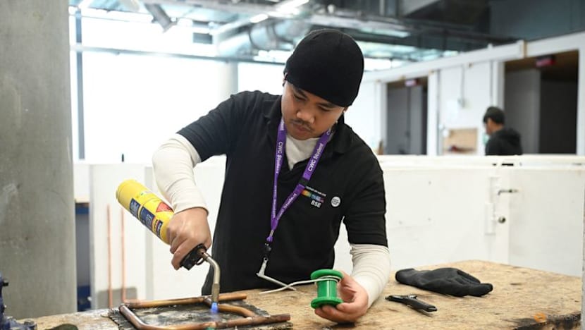 Fearing AI job losses, some young workers in Britain shift towards skilled trades