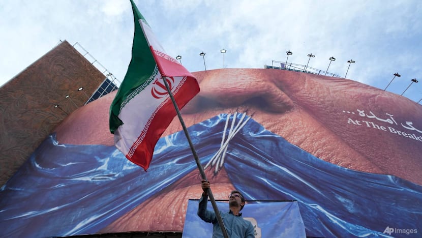 US and Iran inch towards short-term deal to end fighting