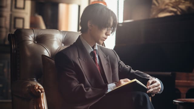 新歌《鬼屋》以“鬼附身”为主题，林宥嘉MV中饰演压抑角色