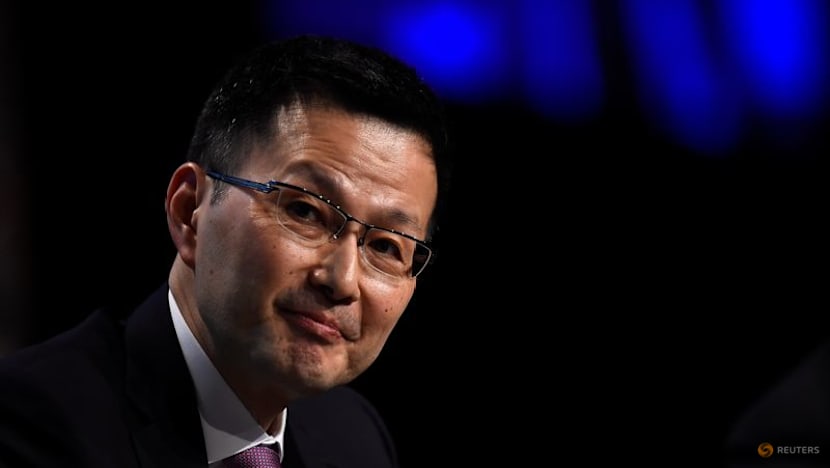 Government panel member urges BOJ to anchor inflation expectations around 2%