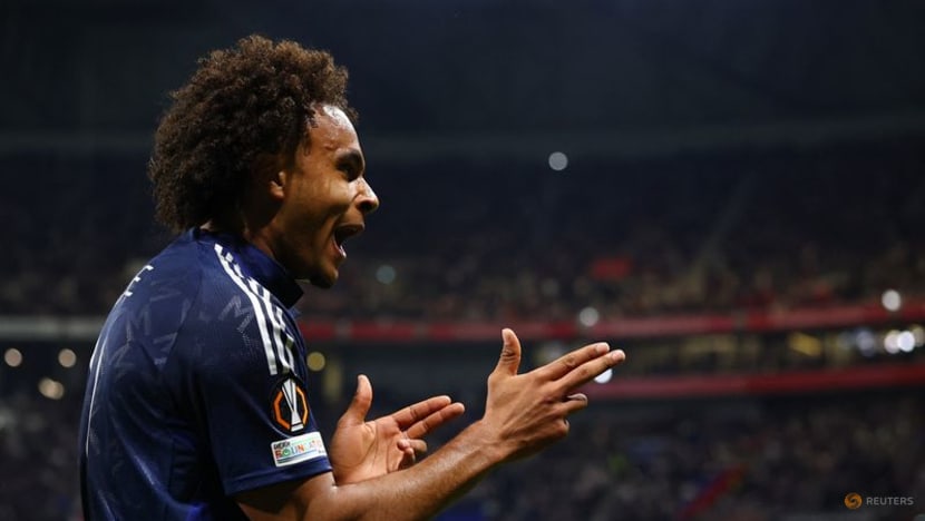 Cherki stoppage-time strike earns Lyon dramatic draw with Manchester Utd