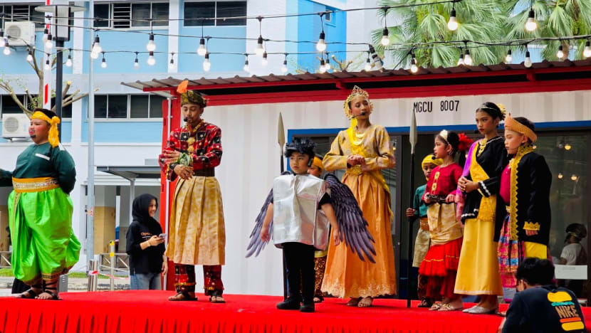 Festival Bangsawan dekati masyarakat di kawasan kejiranan, tarik generasi muda Festival Bangsawan dekati masyarakat di kawasan kejiranan, tarik generasi muda