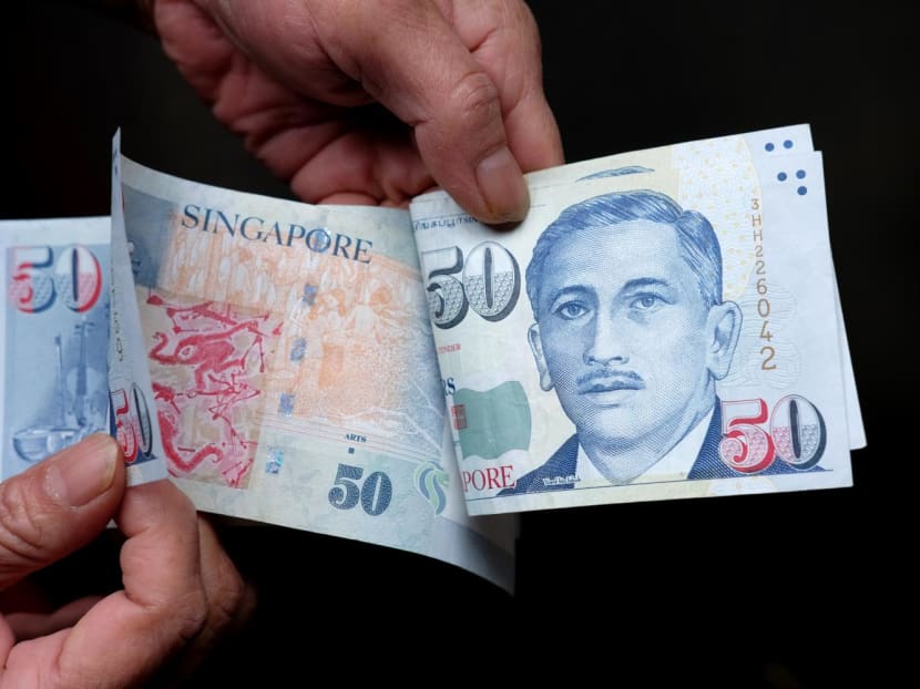 6.5 years' jail for cop who took S$32,500 in bribes from gang members, shielded them from police action 6.5 years' jail for cop who took S$32,500 in bribes from gang members, shielded them from police action