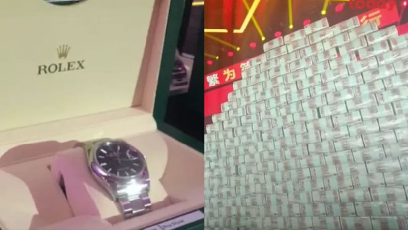 Tamasya ke Disneyland Tokyo hingga jam Rolex: 5 bonus bombastis perusahaan untuk karyawannya Tamasya ke Disneyland Tokyo hingga jam Rolex: 5 bonus bombastis perusahaan untuk karyawannya