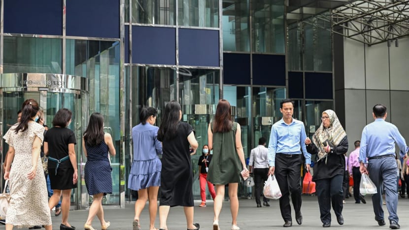 Singapore's resident employment contracts for the first time in 3 years
