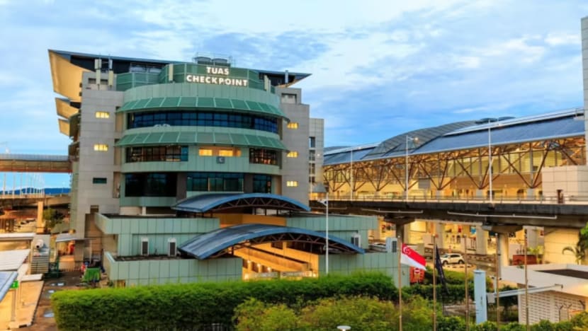 Laluan ke Malaysia di Linkedua ditutup semasa latihan tumpahan bahan kimia