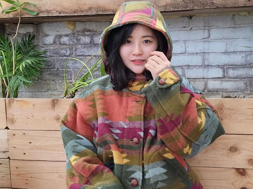 South Korean author Baek Se-hee, who wrote I Want To Die But I Want To Eat Tteokbokki, dies at 35