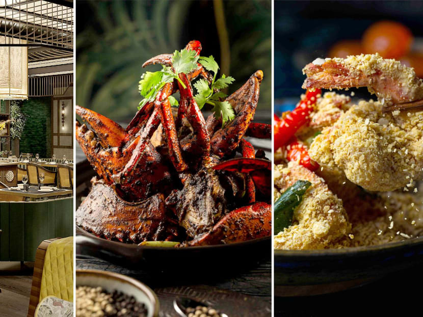 There're salted egg prawns, too.