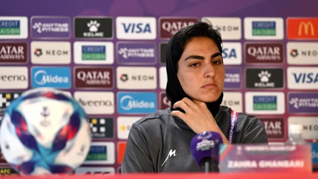 伊朗女足队长甘巴里撤回澳洲庇护申请