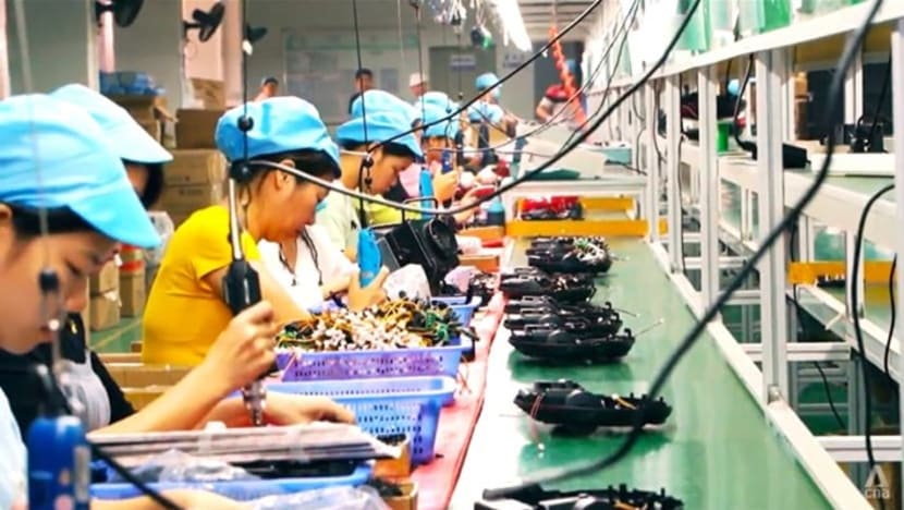 Akibat 'de-risking', apakah produksi China terancam turun?