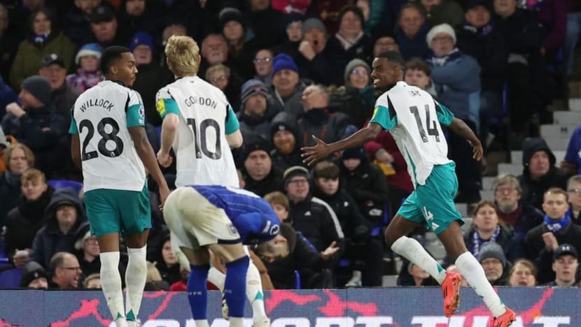 Ipswich learn hard defensive lessons in 4-0 Newcastle hammering