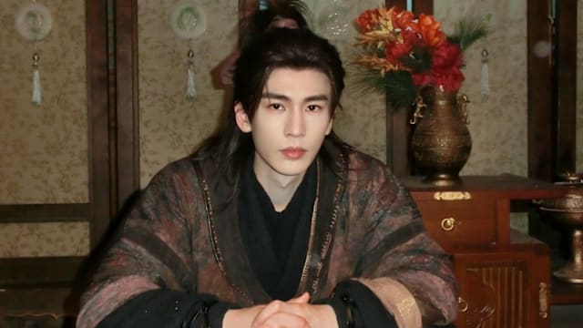 张凌赫新剧《刺棠》陷选角风波，后援会公开反对他搭档这位女星！