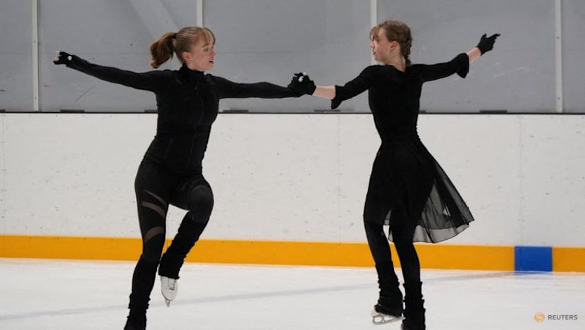 Figure skating-Same-sex ice dance duo to compete in Finland following rule change