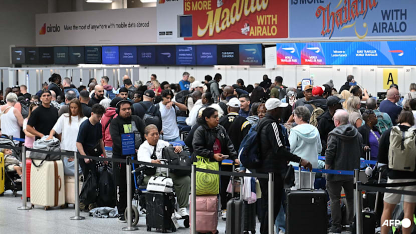 UK Flights Cancelled Due to Software Issue