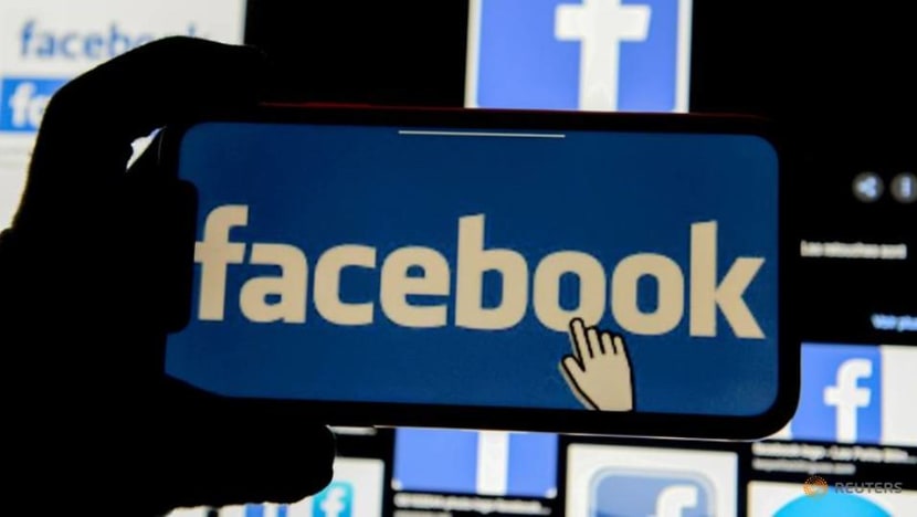 Facebook suspends Trump accounts for 2 years Facebook suspends Trump accounts for 2 years