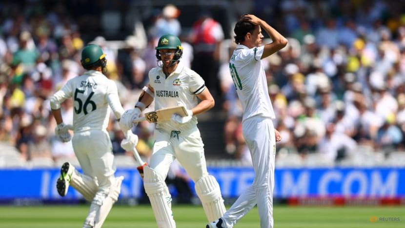 Big target looms but South Africa are confident of chasing it down