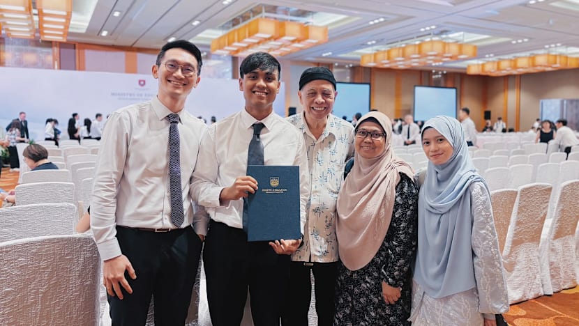 Penerima Anugerah Mengajar MOE mahu sama-sama membimbing, corak generasi akan datang  