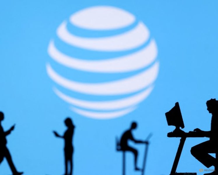 AT&T tops targets for new wireless subscribers as bundle offers spur demand 