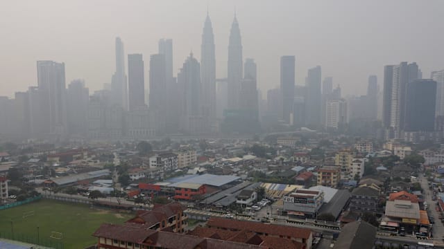 【一文看懂】印尼烟霾波及邻国 季候风转变和下雨能否缓解危机？