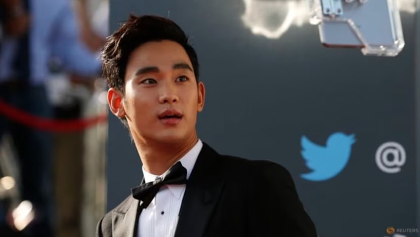 Setahun menghilang, Kim Soo-hyun kembali syuting iklan usai bukti skandalnya ternyata rekayasa AI