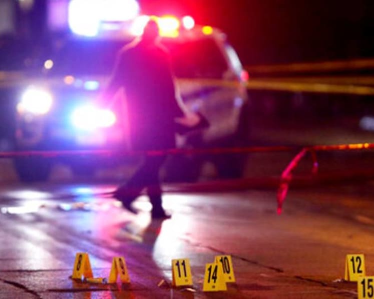 2-year-old boy, 7 adults wounded in latest Chicago shootings