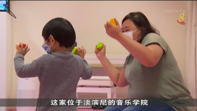 首宗儿童冠病死亡例引关注 周末孩童增益课仍热闹