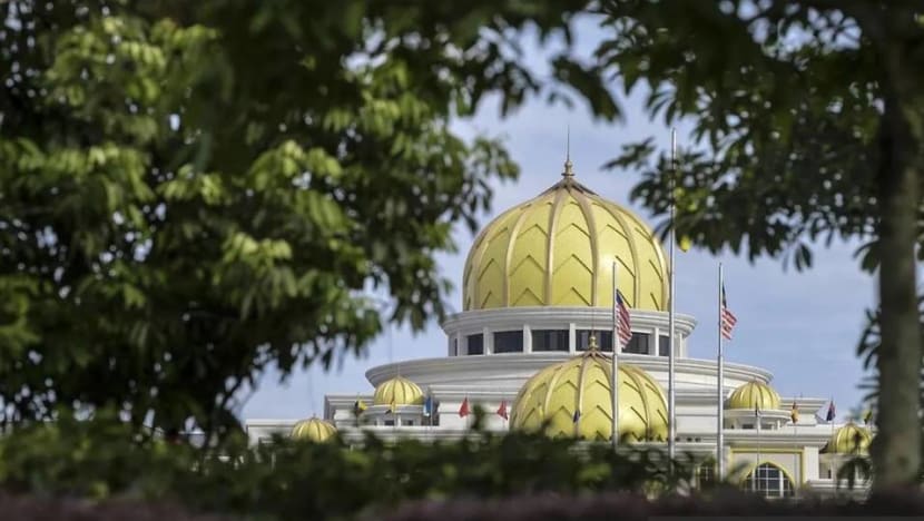 Malay rulers to hold special meeting on impasse over forming new government Malay rulers to hold special meeting on impasse over forming new government