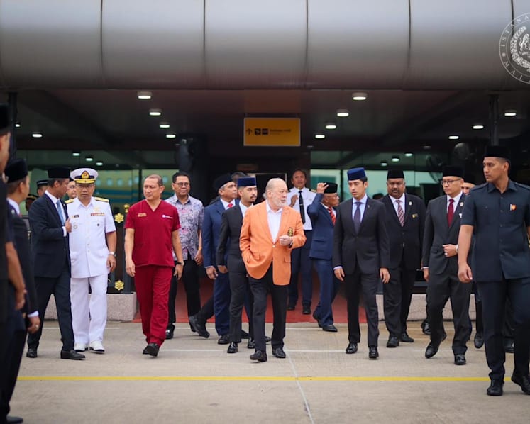 Malaysia king Sultan Ibrahim leaves country for medical treatment abroad