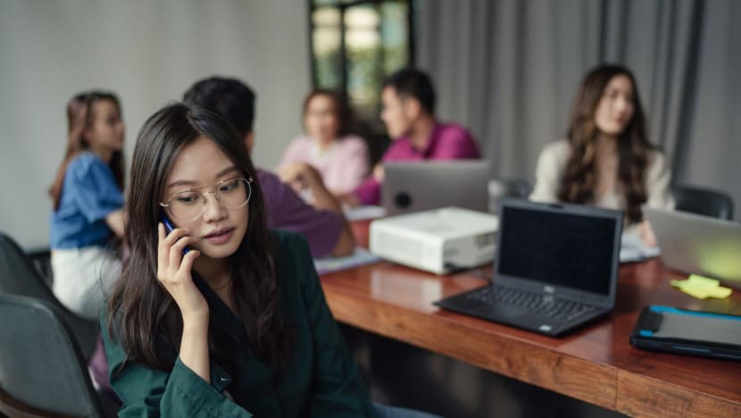 Commentary: ‘Double dipping’ - why managers worry that staff have a second job on the sly Commentary: ‘Double dipping’ - why managers worry that staff have a second job on the sly