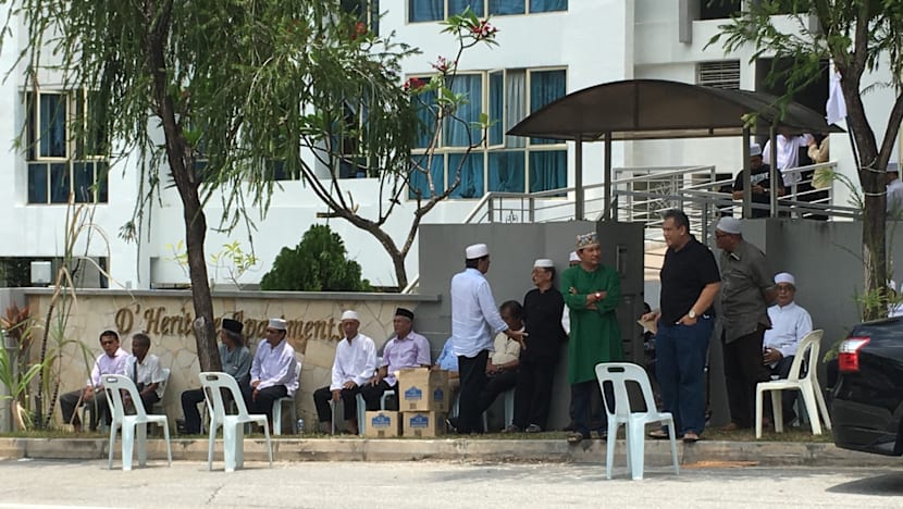 Family and friends turn out to bid final farewell to 2 SMRT staff killed in accident