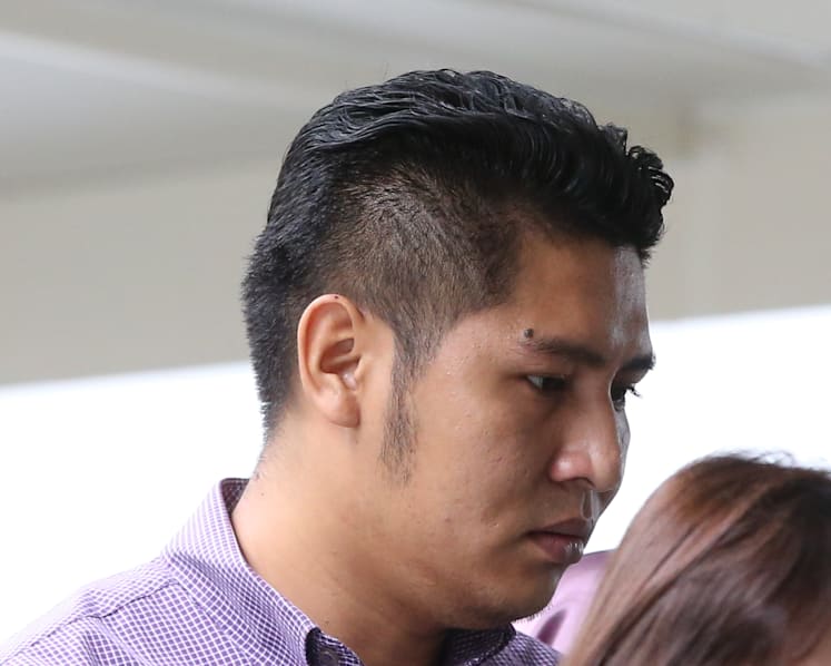 Ex-StarHub staff pleads guilty to manipulating system to avoid charges on phone contracts