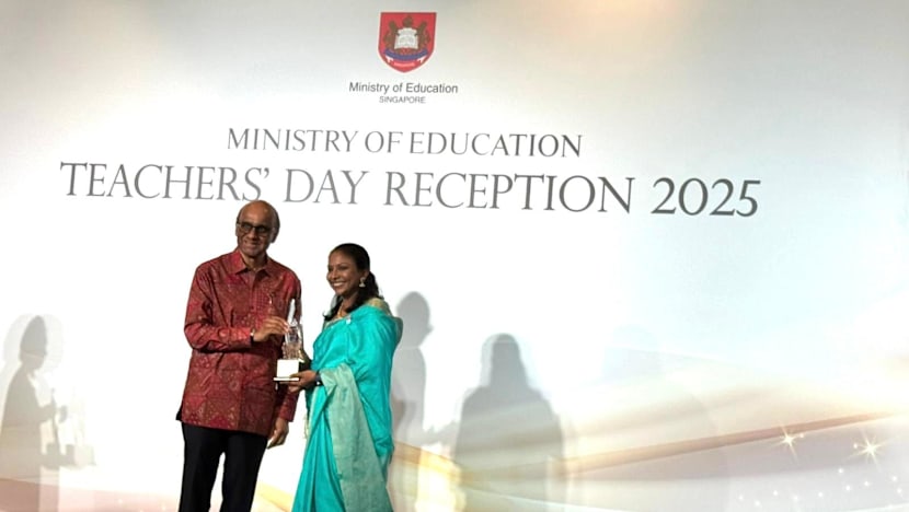 "என்னால் முடியும் என்பதையே மாணவர்களுக்குப் புகட்டுகிறேன்"-அதிபர் விருது பெற்ற தமிழாசிரியர் உஷா