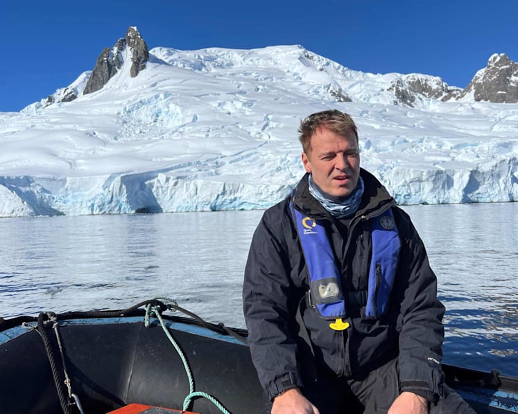 The Climate Conversations: Singapore researchers come face to face with Antarctica’s melting glaciers
