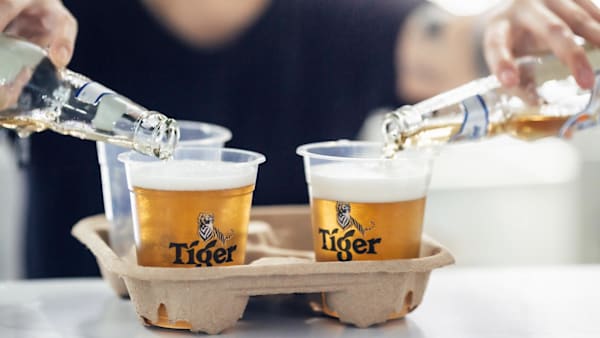channelnewsasia.com - Abigail Ng - Singapore roots, overseas brew: Tiger Beer brand won't be affected by move, observers say