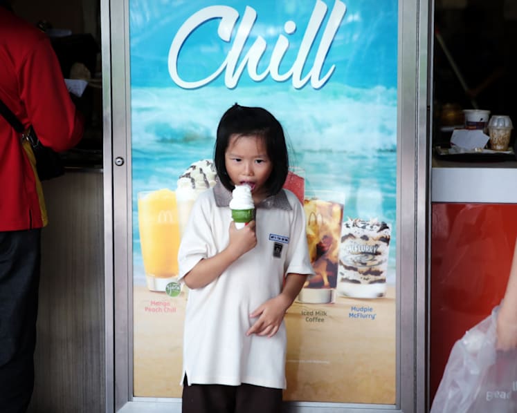 A time to chill as S’poreans beat the heat