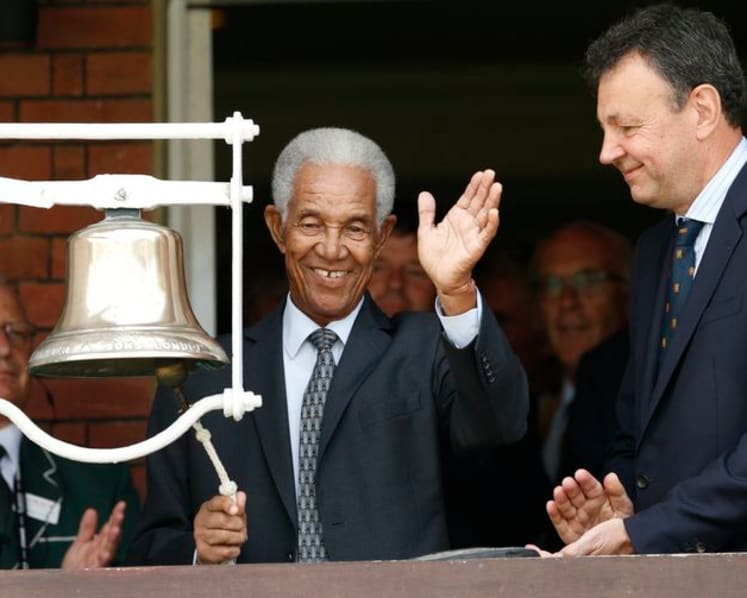 Tributes pour in for cricket great Sobers after death at 89