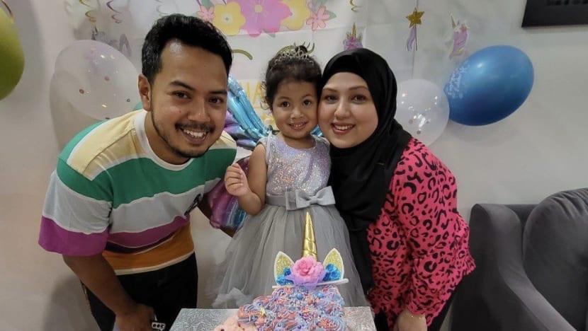 Kisah pilu Atika, berjuang hadapi kanker otak super langka demi anak dan suaminya