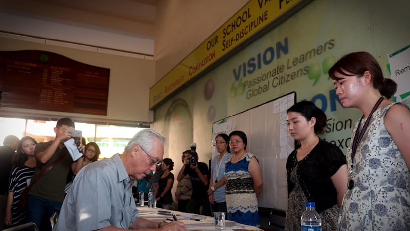Sabah quake: Visitors stream in to show support at Tanjong Katong Primary School