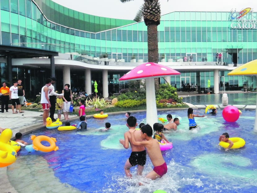 Singaporeans snap up Danga Bay units