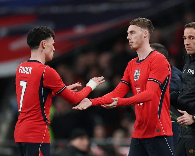 England leave Foden and Palmer out of World Cup squad
